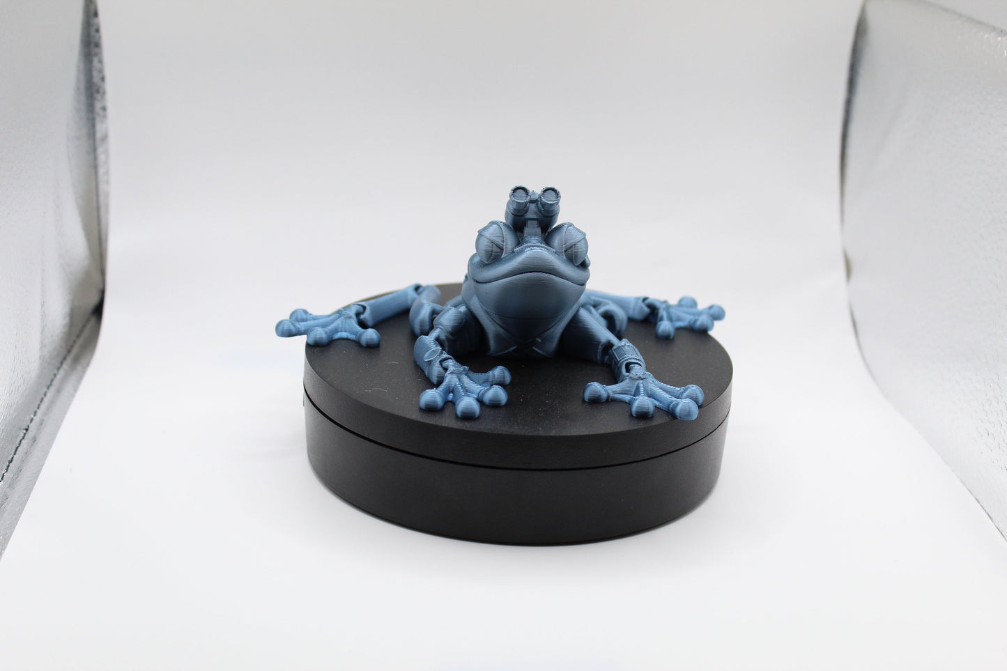 3D Printed Articulating Special Ops Frog